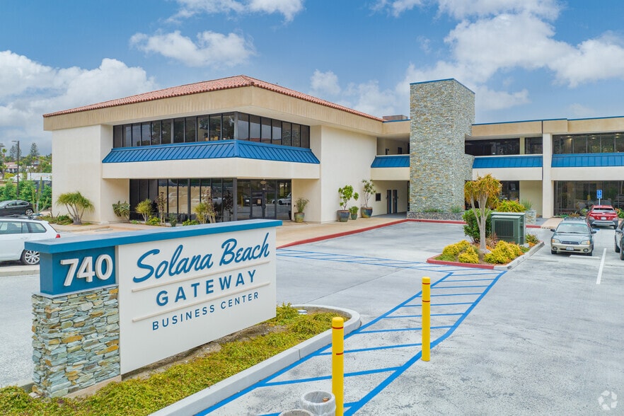 More Photos Of 740 Lomas Santa Fe Dr, Solana Beach Office For Lease
