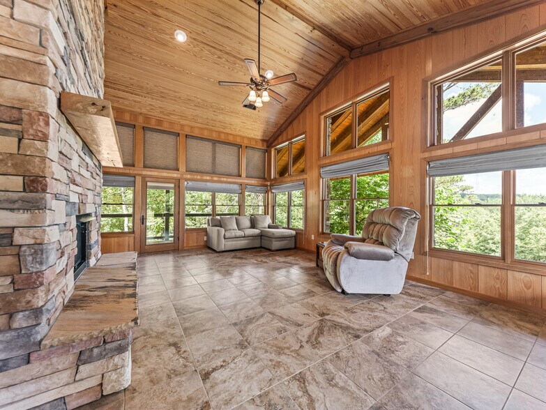 More Photos Of 110 Lizard ln, Story Specialty For Sale