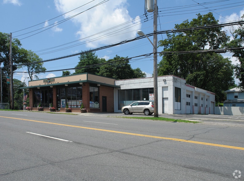 More Photos Of 800 E Boston Post Rd, Mamaroneck Storefront For Sale