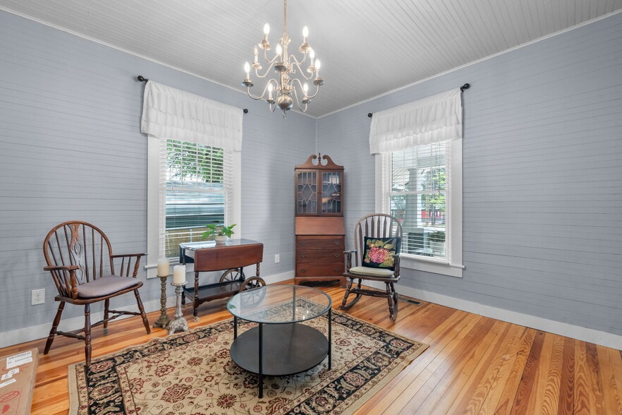 More Photos Of 3084 W Main St, Claremont Office For Sale