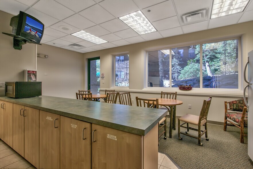 More Photos Of 926 Incline Way, Incline Village Medical For Lease