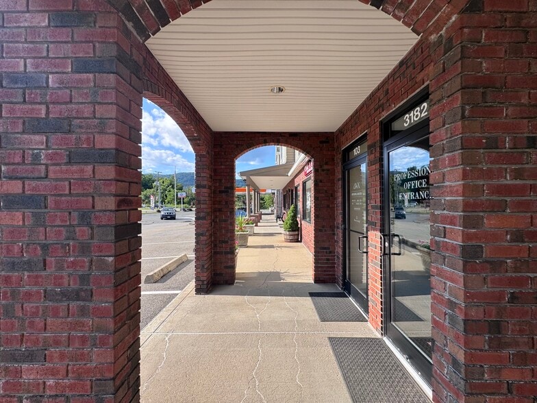 More Photos Of 3182 Route 9, Cold Spring Storefront Retail Office For Sale