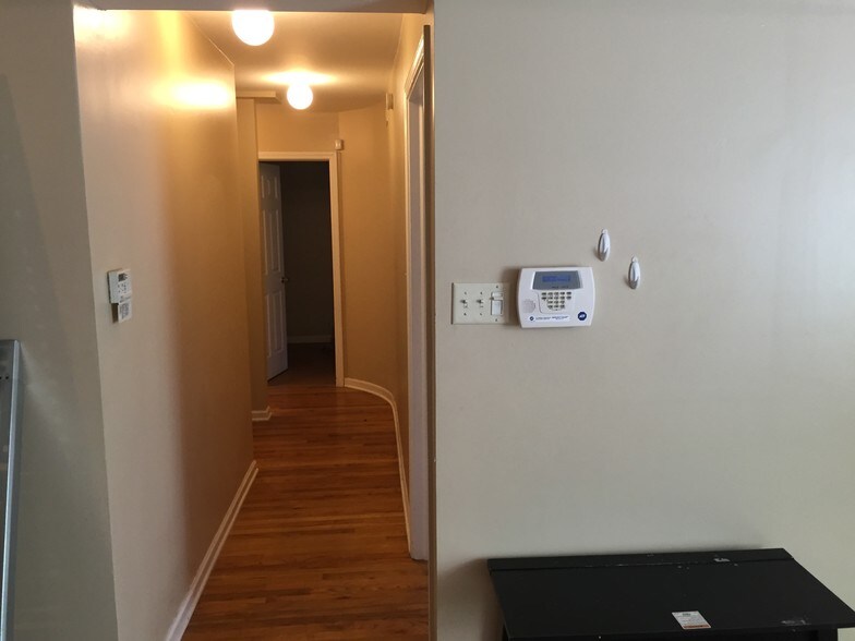 More Photos Of 2720 E 75th St, Chicago Apartments For Sale