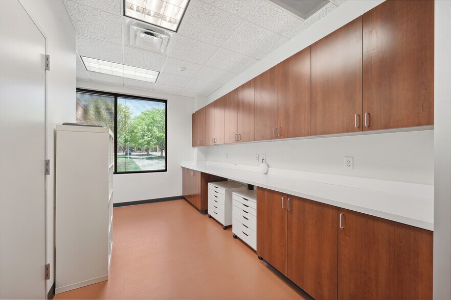 More Photos Of 3210 Fairhill Dr, Raleigh Office For Sale
