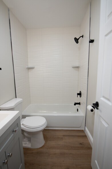 More Photos Of 95 Mercer St, Hamilton Apartments For Sale