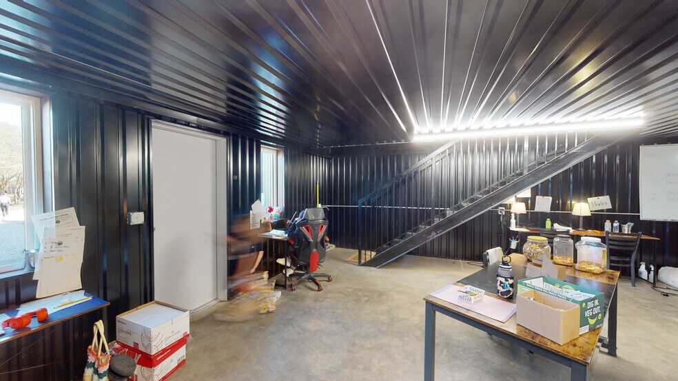 More Photos Of 1215 NW 1st Plz, Andrews Restaurant For Sale