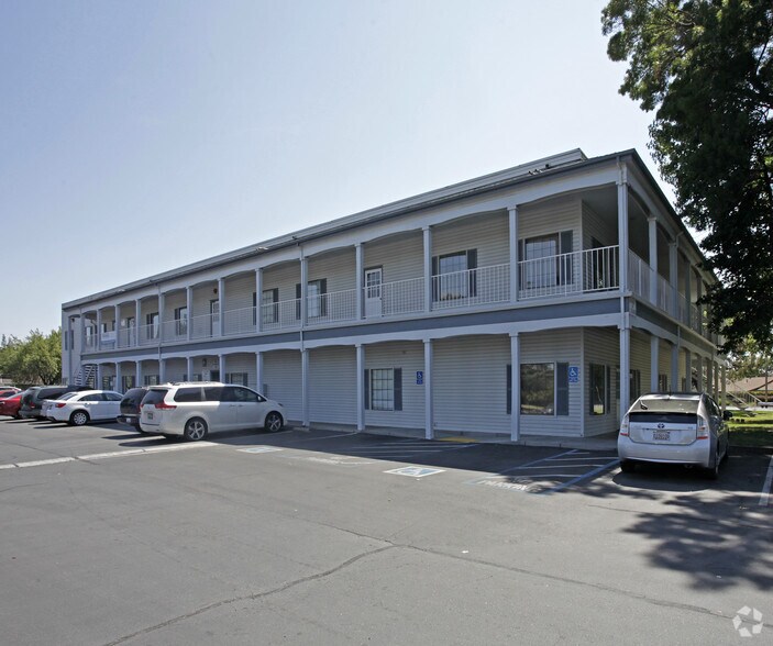Primary Photo Of 10390 Coloma Rd, Rancho Cordova Medical For Sale