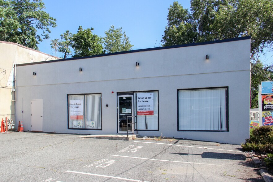 More Photos Of 72-76 Route 59, Spring Valley Freestanding For Lease