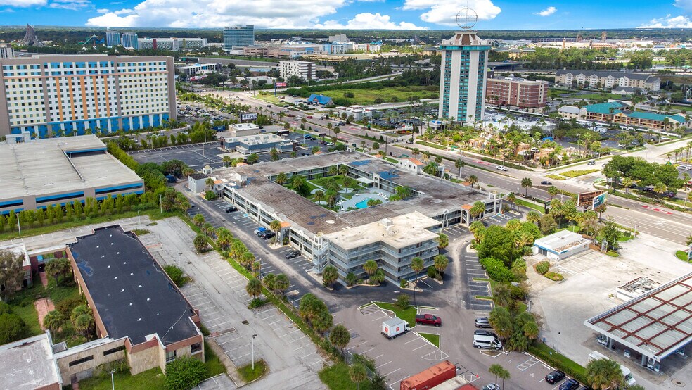 More Photos Of 5858 International Dr, Orlando Hotel For Sale