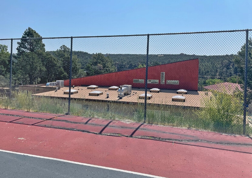 More Photos Of 12121 NM-14, Cedar Crest Schools For Lease