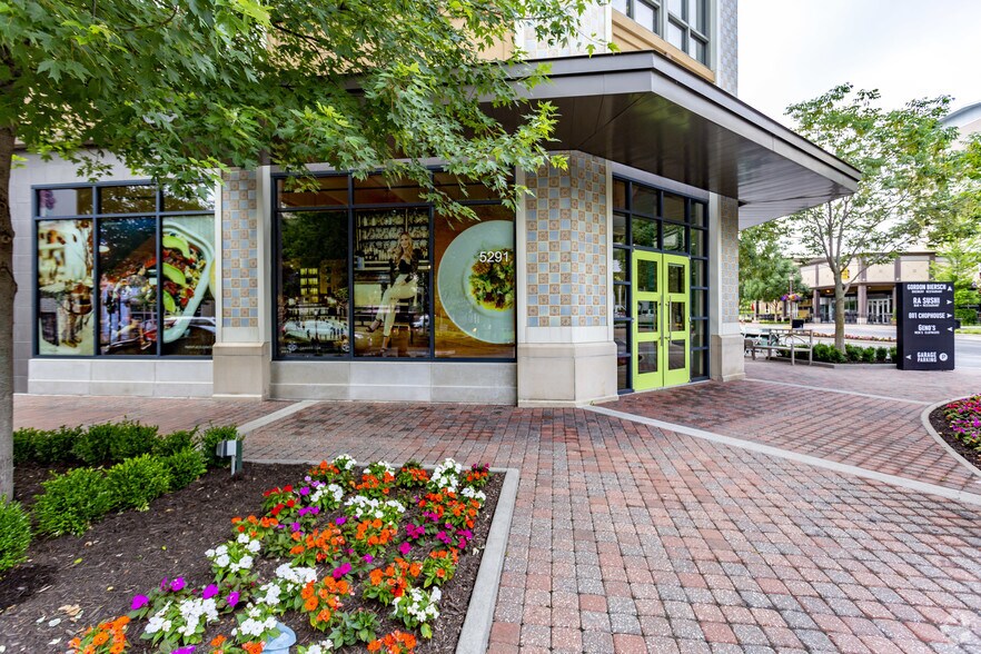 More Photos Of 11635 Ash St, Leawood Coworking Space