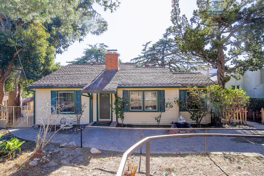 Primary Photo Of 2912 Adams St, La Crescenta Multifamily For Sale