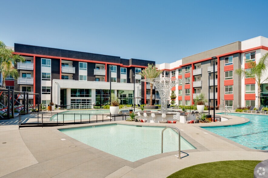 More Photos Of 1912 S Jacaranda St, Anaheim Apartments For Lease