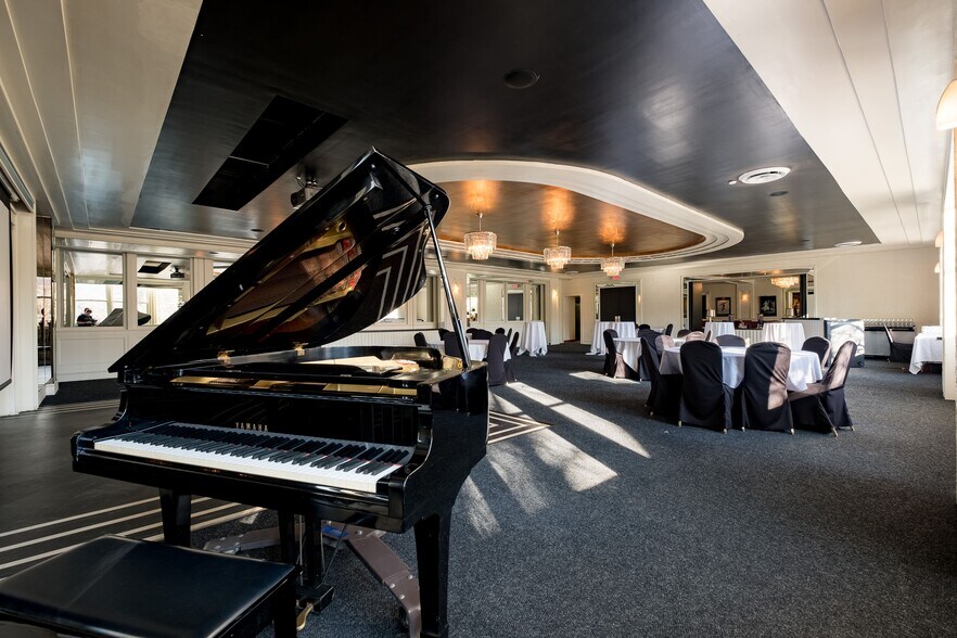 More Photos Of 79 Western Ave N, Saint Paul Apartments For Sale