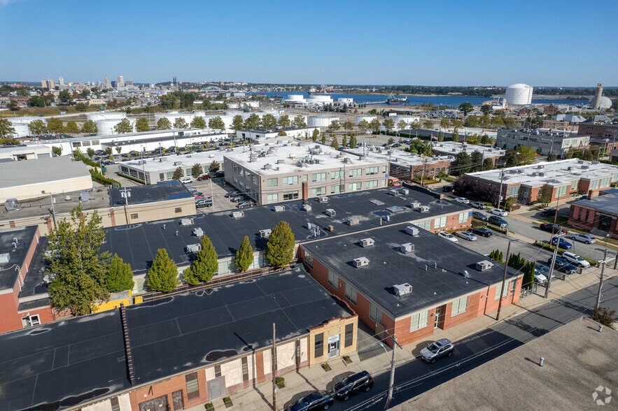 More Photos Of 17 Virginia Ave, Providence Office For Lease