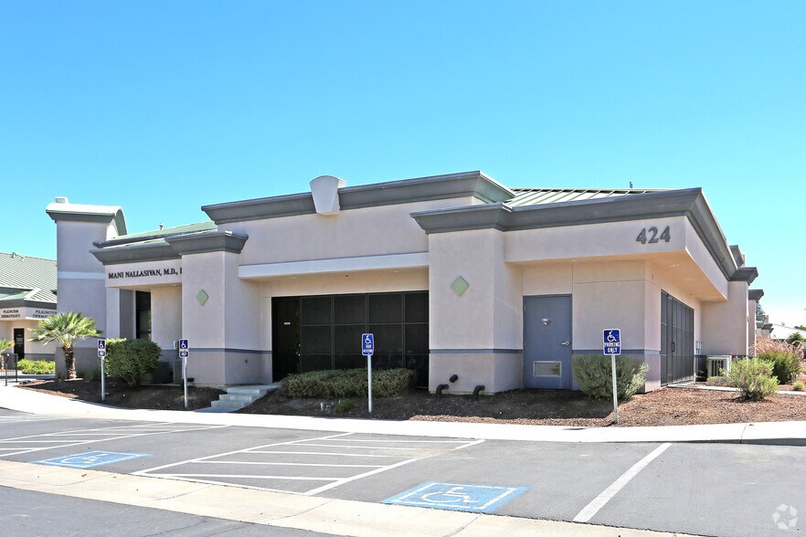 More Photos Of 424 E Yosemite Ave, Merced Medical For Lease