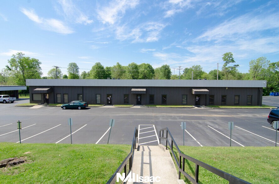 More Photos Of 1 Mill Creek Park, Frankfort Unknown For Lease