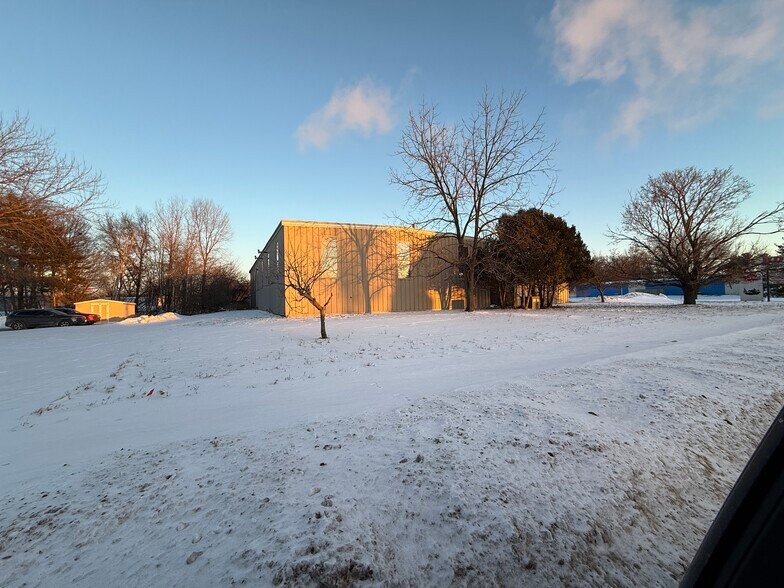 More Photos Of 600 25th Ave N, Wisconsin Rapids Industrial For Sale