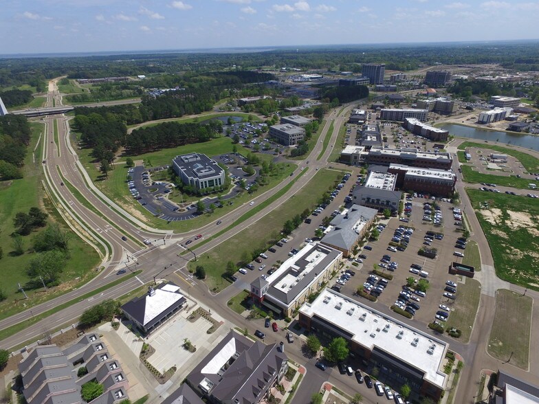 More Photos Of 1076 Highland Colony Pky, Ridgeland Office For Lease