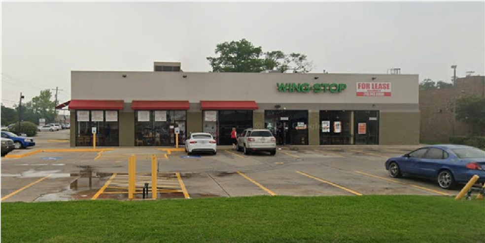Primary Photo Of 2950 Ryan St, Lake Charles General Retail For Lease