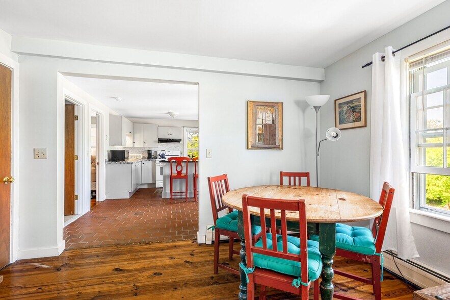 More Photos Of 557 Center Rd, New Shoreham Apartments For Sale