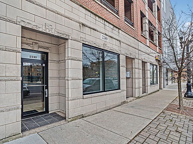 More Photos Of 2249 W Irving Park Rd, Chicago Apartments For Sale