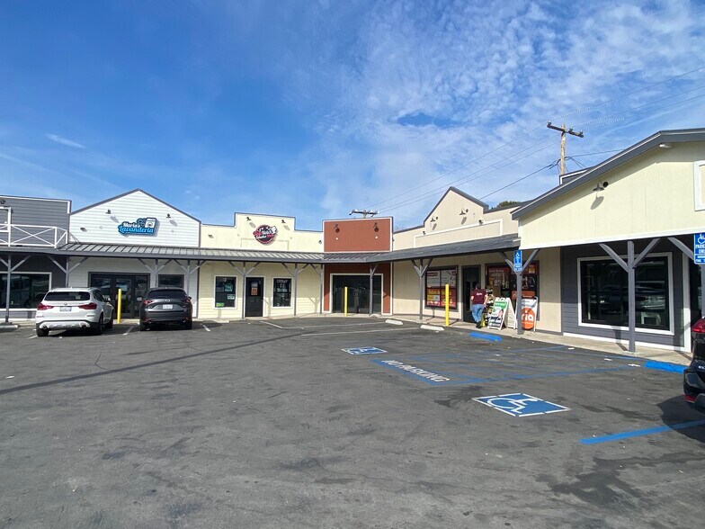 More Photos Of 24048 Newhall Ave, Newhall Storefront Retail Office For Lease
