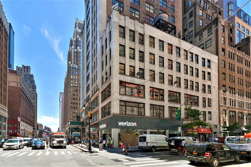 Primary Photo Of 302 W 37th St, New York Office For Lease