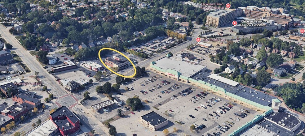 Primary Photo Of 17401 Lorain Ave, Cleveland Freestanding For Lease
