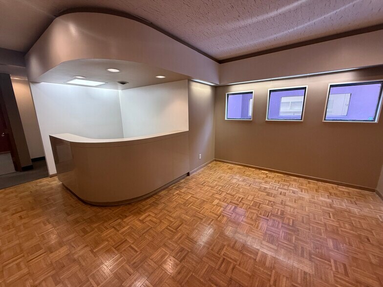 More Photos Of 357 N Craig St, Pittsburgh Office For Lease