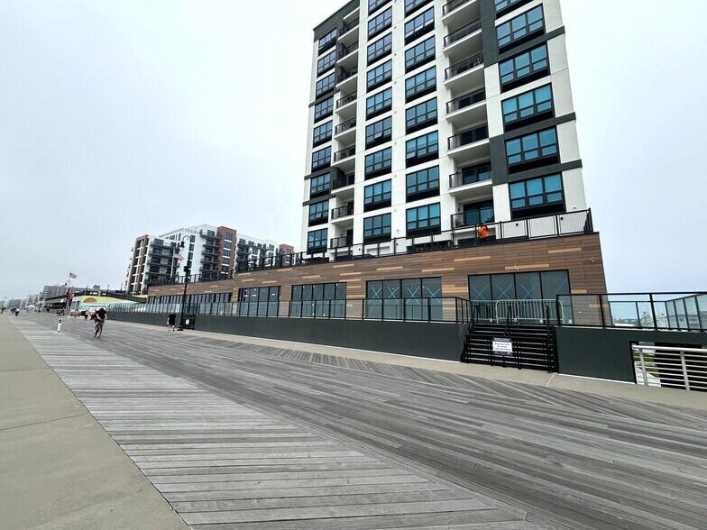 More Photos Of 100-190 E Broadway, Long Beach Apartments For Lease