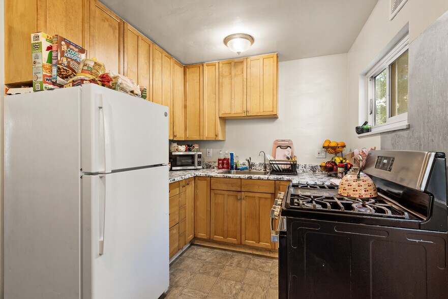 More Photos Of 45 Woodland Ave, San Rafael Apartments For Sale
