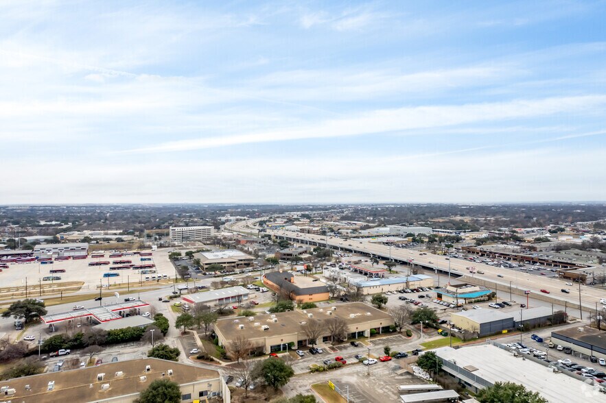 More Photos Of 9120 Burnet Rd, Austin Research And Development For Lease
