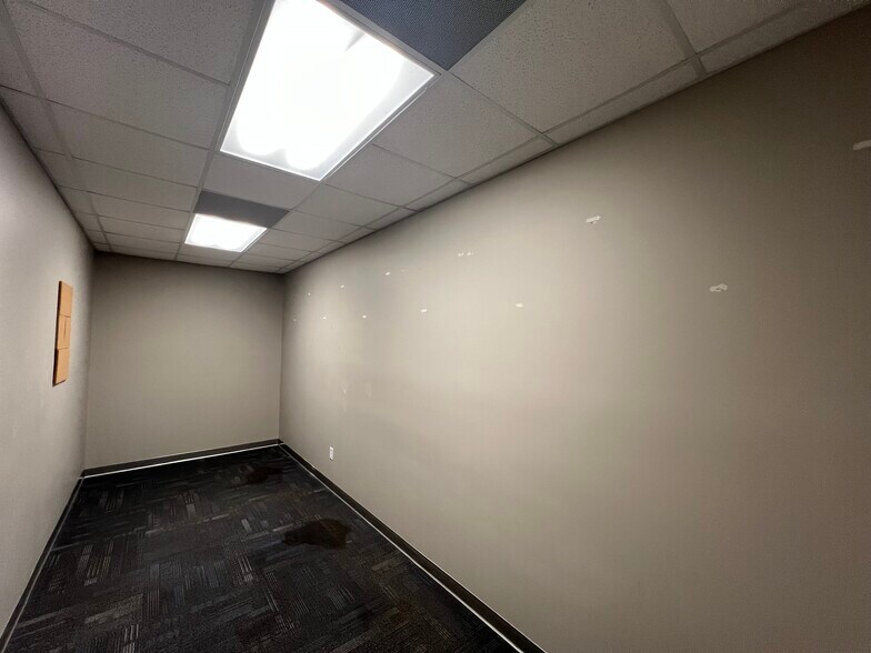 More Photos Of 810 E Craig St, Atmore Medical For Sale