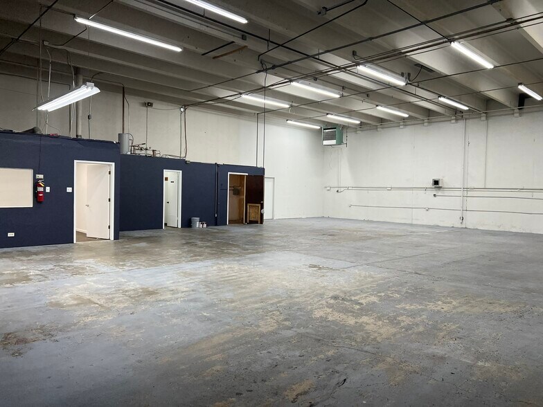 More Photos Of 2460-2470 S Tejon St, Englewood Warehouse For Sale