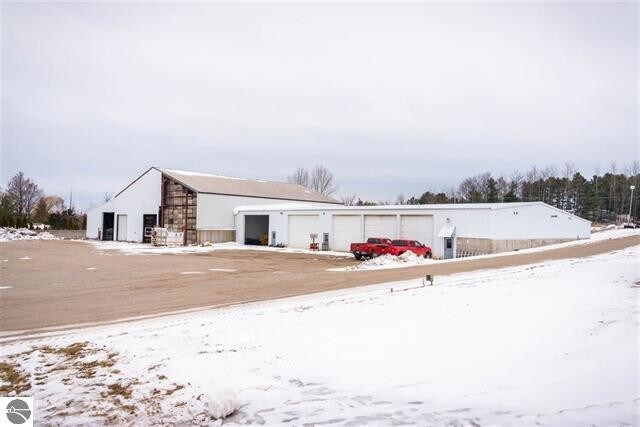 More Photos Of 8055 Angell Rd, Williamsburg Warehouse For Sale