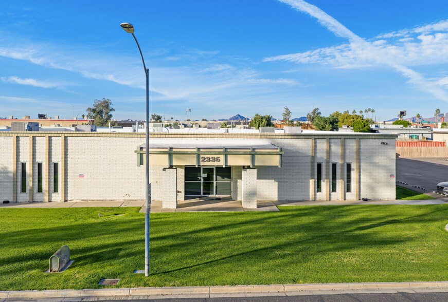 More Photos Of 2333 E University Dr, Phoenix Industrial For Sale