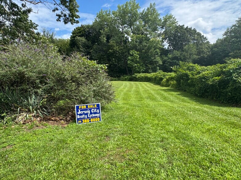 More Photos Of 299 Goffle Rd, Ridgewood Land For Sale