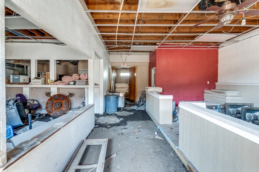 More Photos Of 1420 Martin Luther King Jr Blvd, Dallas Medical For Sale