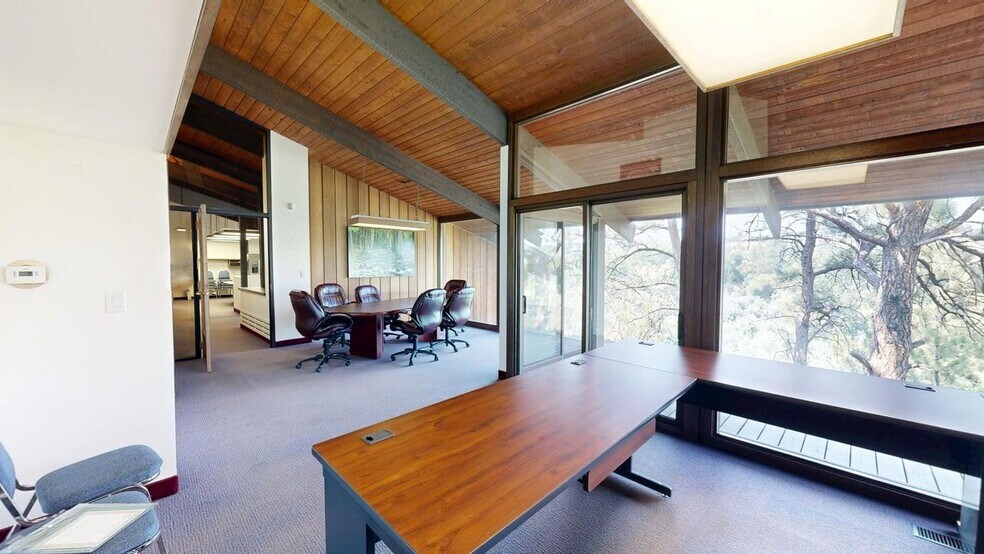 More Photos Of 11 E Airport Rd, Billings Office For Lease