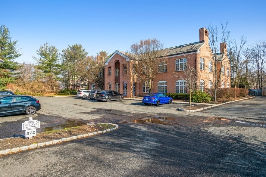 More Photos Of 372 Route 22 West, White House Station Office For Lease