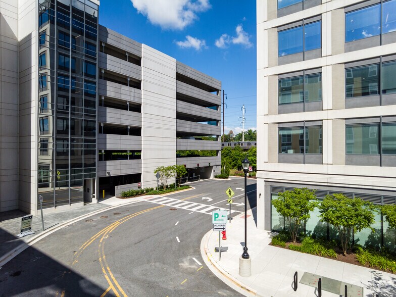 4000 Garden City Dr, New Carrollton, MD 20784 Office For Lease