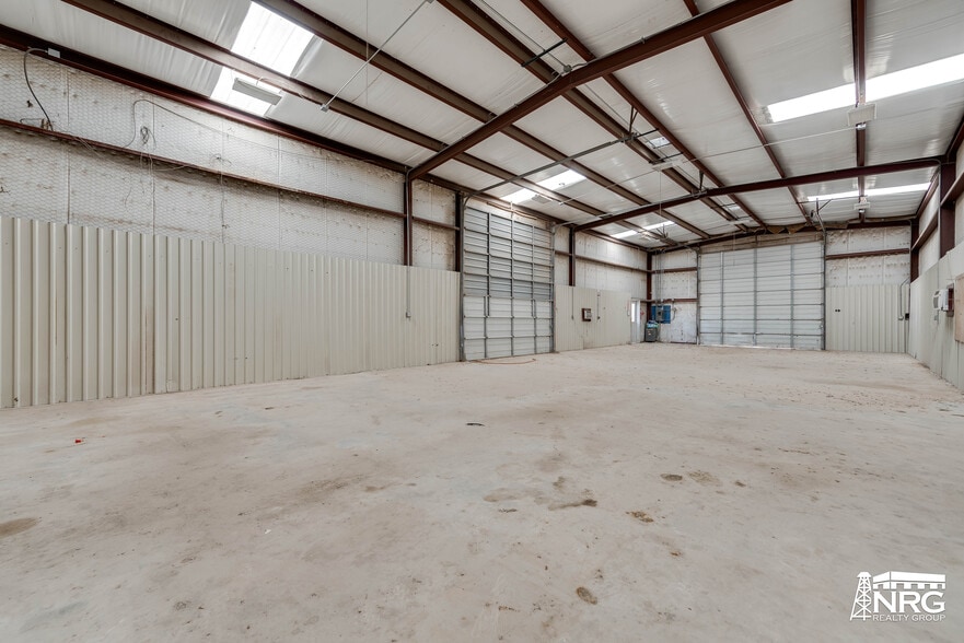 More Photos Of 3938 S County Road 1290, Odessa Warehouse For Lease