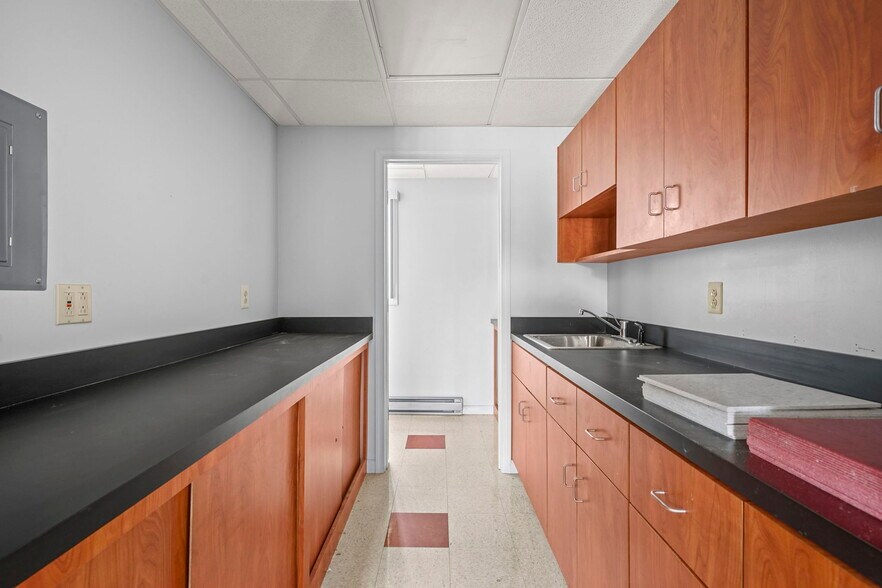 More Photos Of 470 State Route 79, Morganville Medical For Lease
