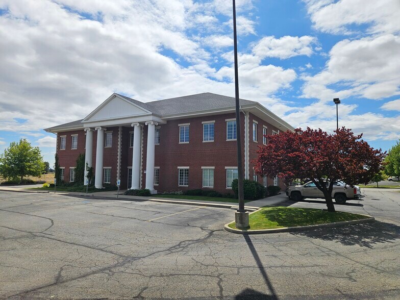 More Photos Of 8727 W Highway 2, Spokane Office For Sale