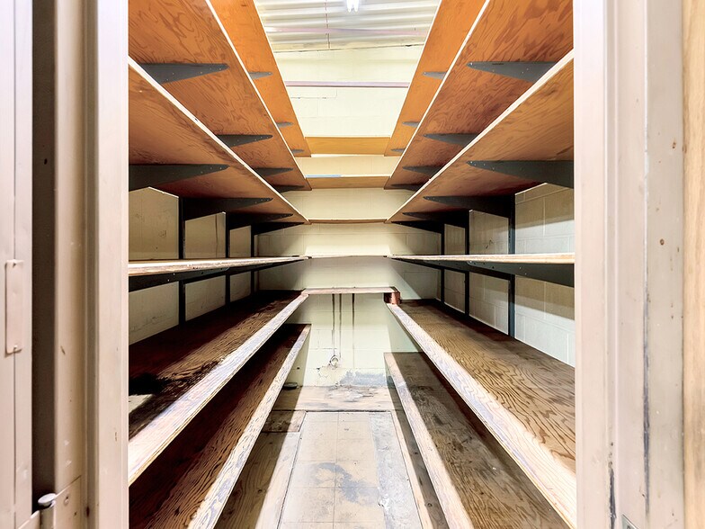 More Photos Of 1341 Springwells St, Detroit General Retail For Sale