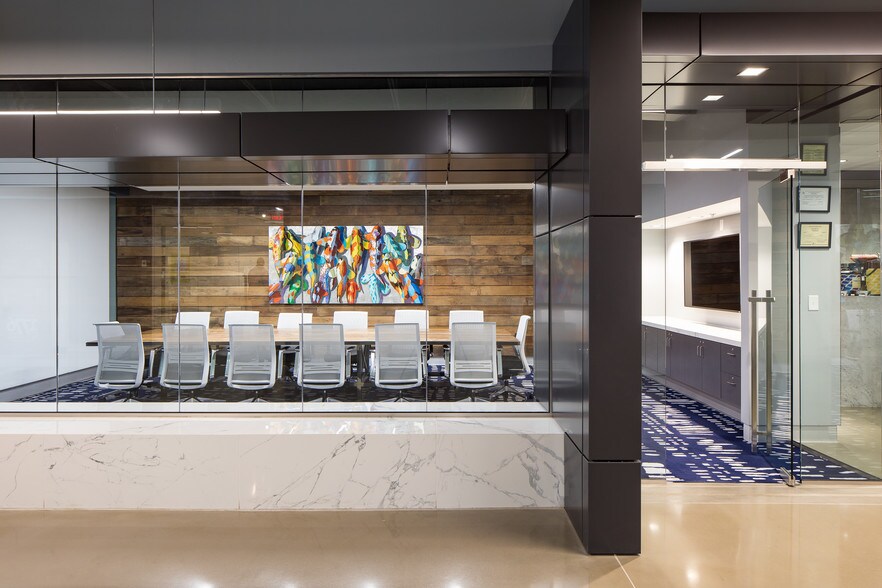 More Photos Of 1776 Peachtree St NW, Atlanta Office For Lease