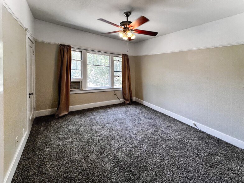 More Photos Of 2722-2730 T St, Sacramento Apartments For Sale