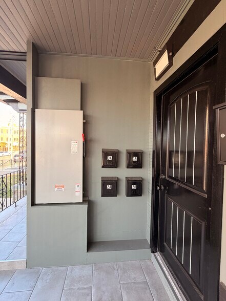 More Photos Of 5352 Cedar Ave, Philadelphia Apartments For Sale