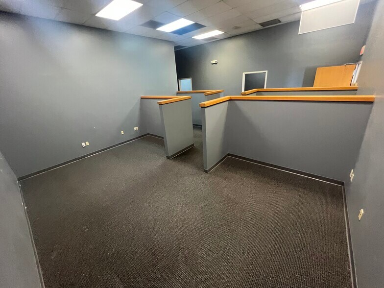 More Photos Of 8343 E 32nd St N, Wichita Office For Lease